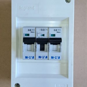 Legrand rozdzielnica typ S4 + Eaton Faz-B10/1 + Eaton 2xCLS6-B10